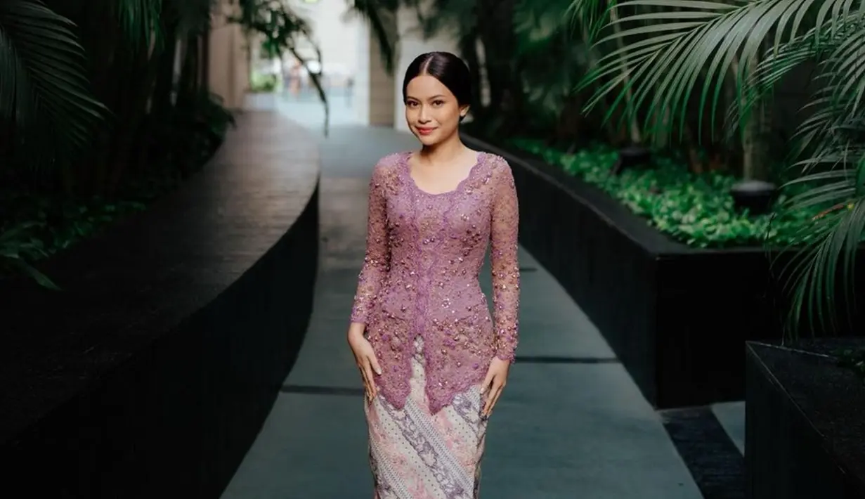 Hadirin Acara Pernikahan, Ini Potret Detail Kebaya Bridesmaid Hanggini